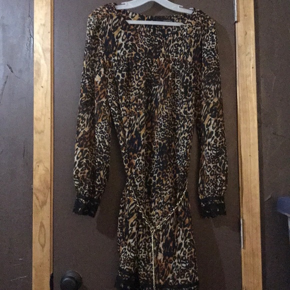 Tahari Dresses & Skirts - Leopard print evening wear